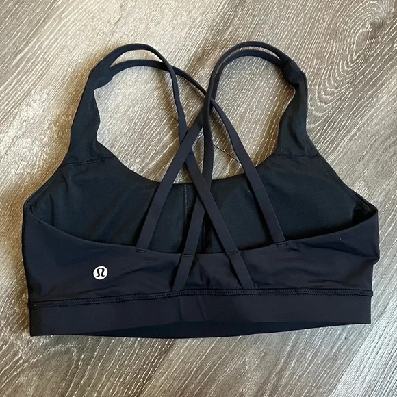 Lululemon Athletica - Picture 6 of 11